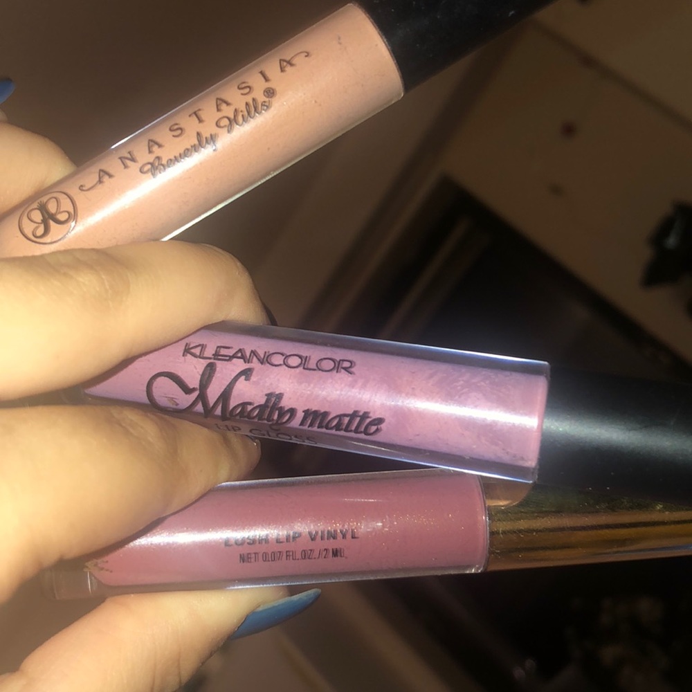 Pinky Nude Lipstick bundle